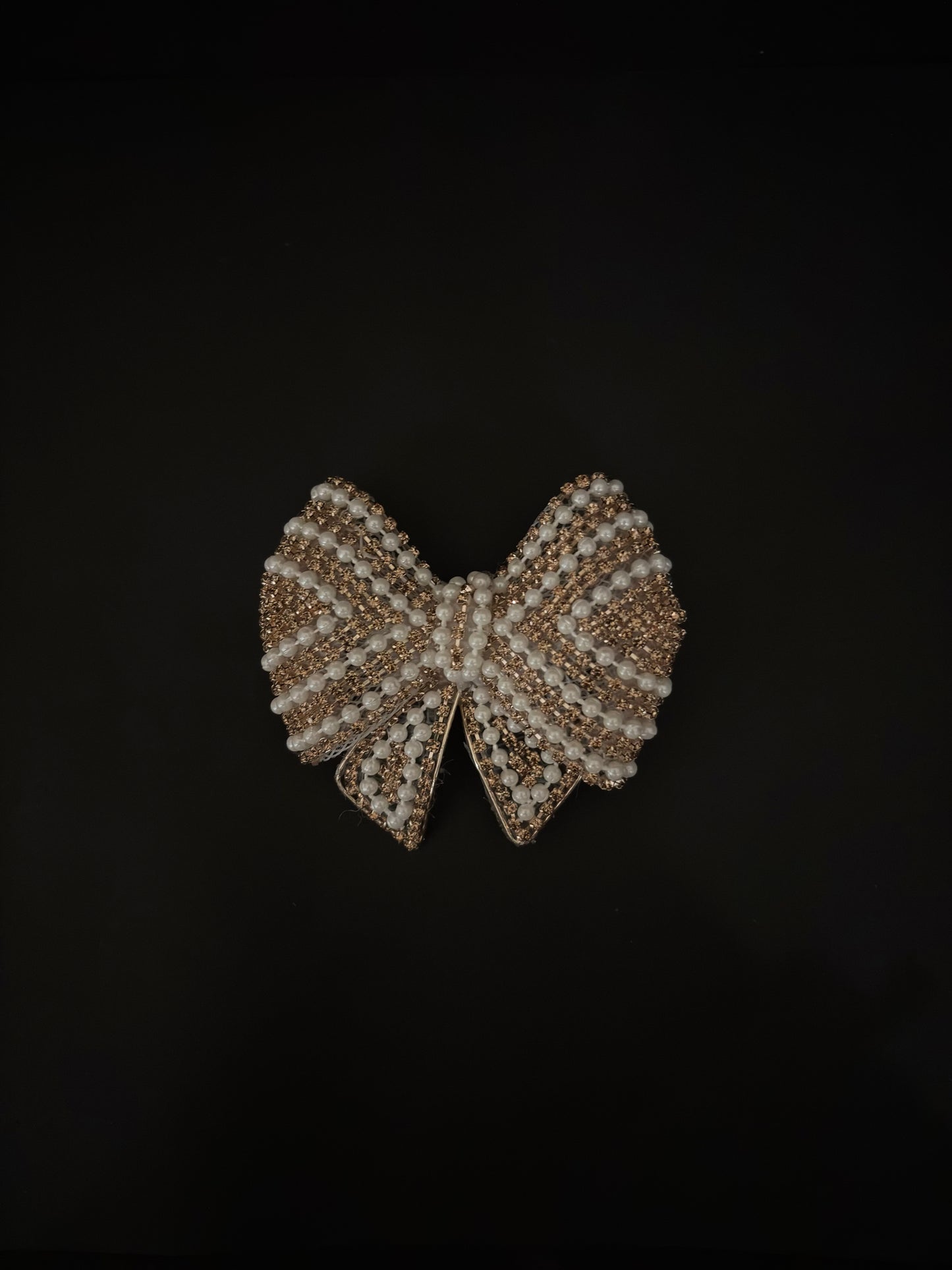 The Pearl Pavé Bow