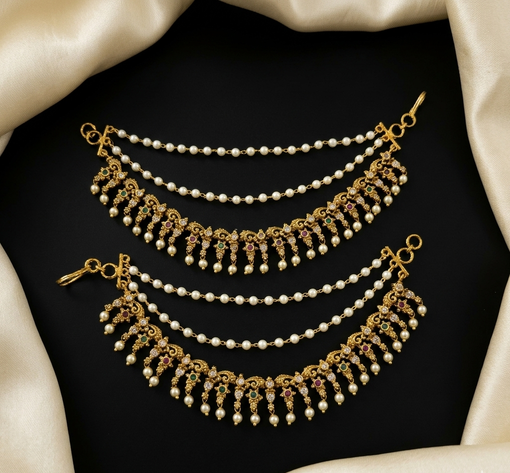 Ear Chain 10