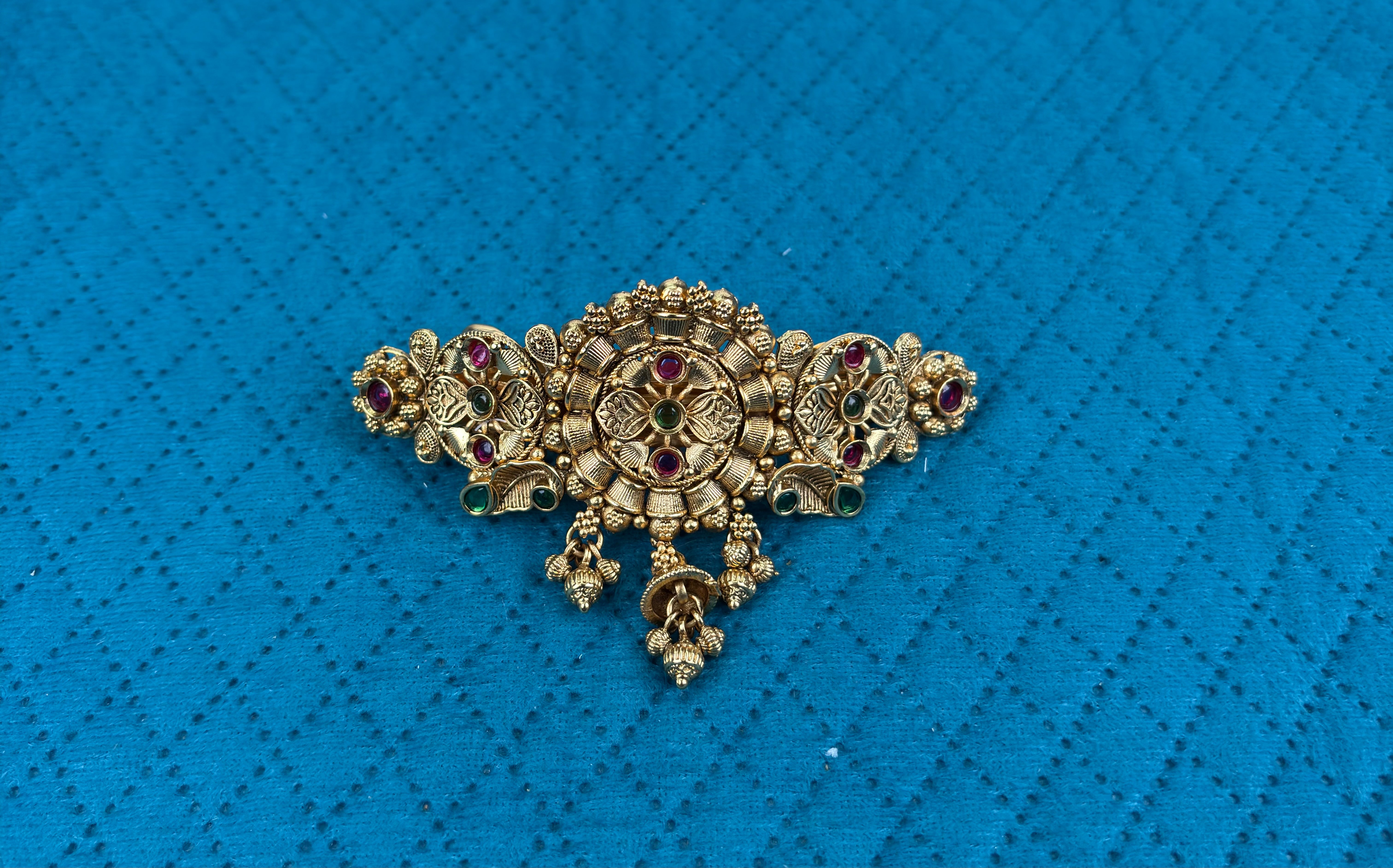 Antique Gold Temple Hair Clip with Kemp Stones