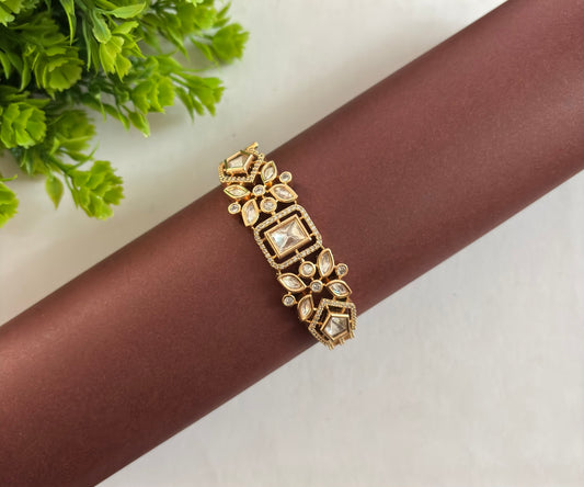 Imperial Heritage Kundan Kada