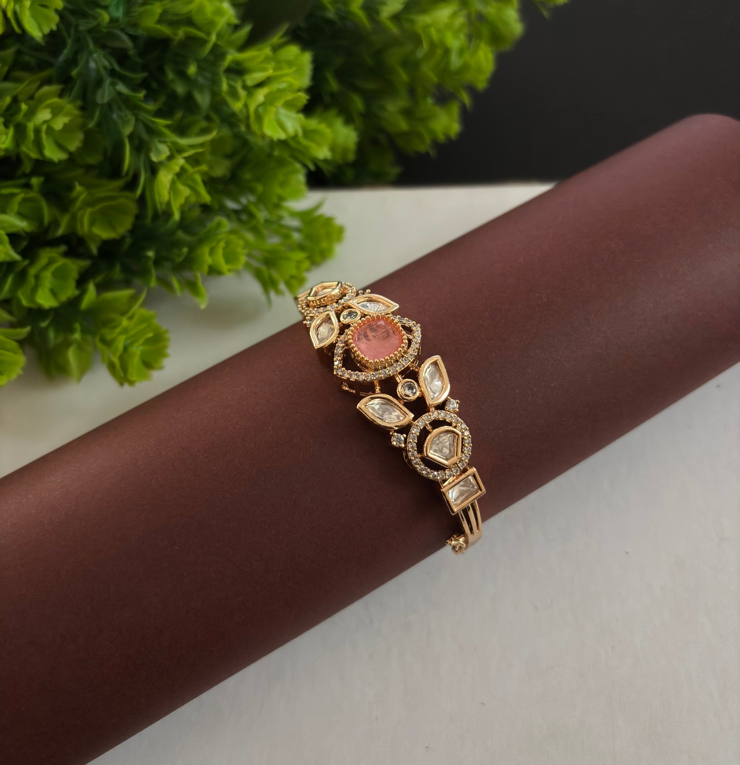 Peach Blossom Kundan Kada
