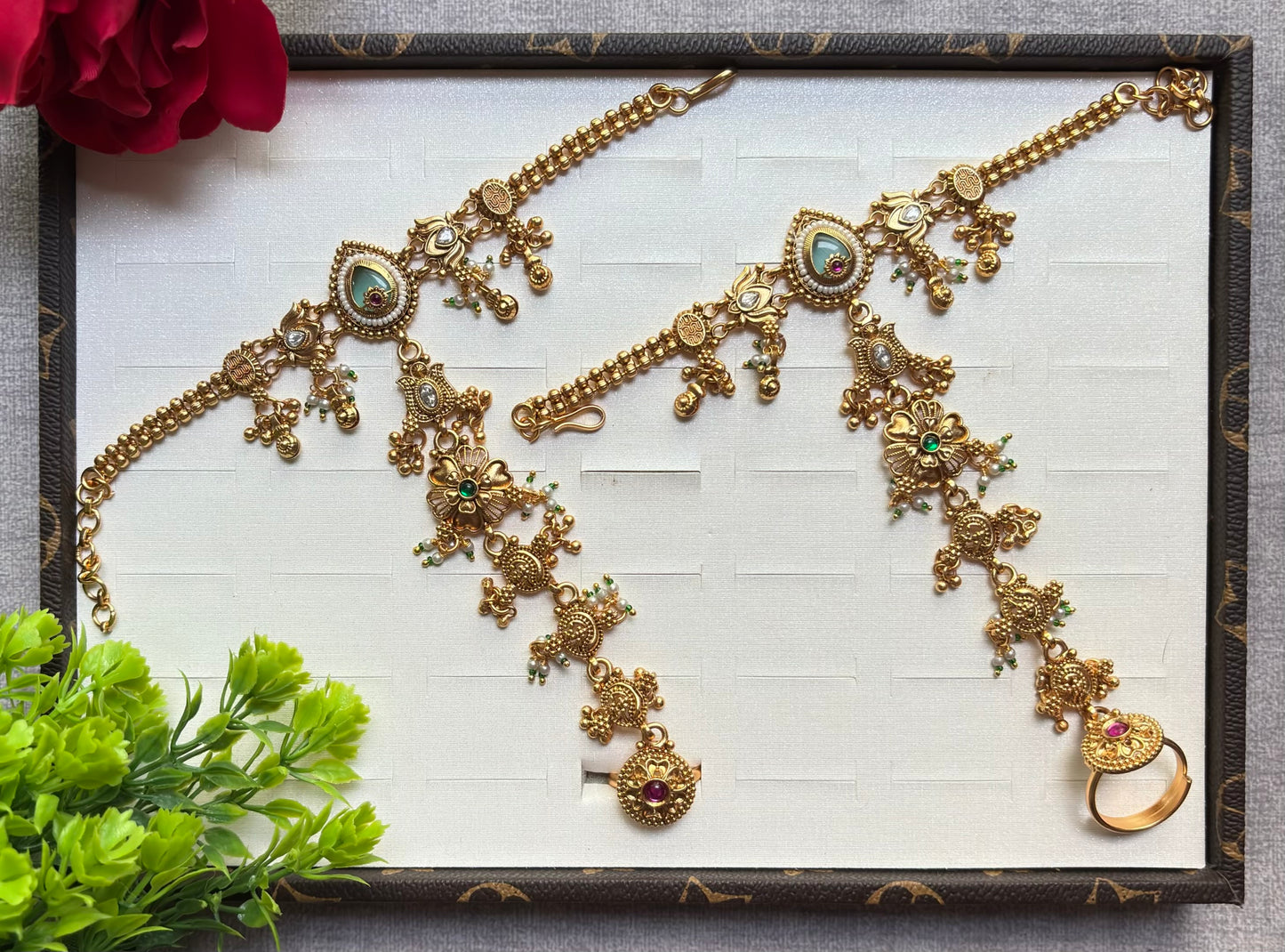 Traditional Filigree Hand Harness Set