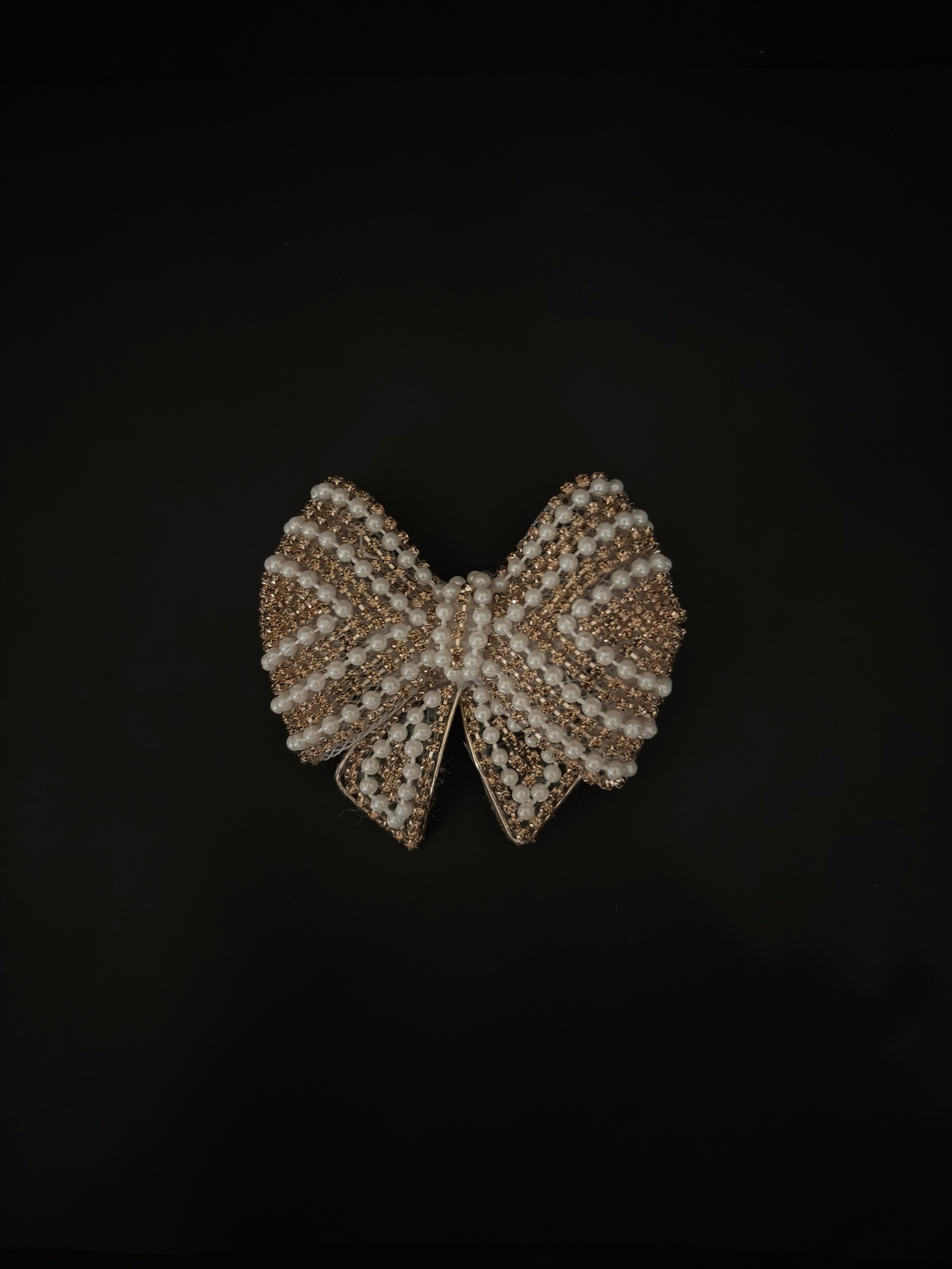 The Pearl Pavé Bow