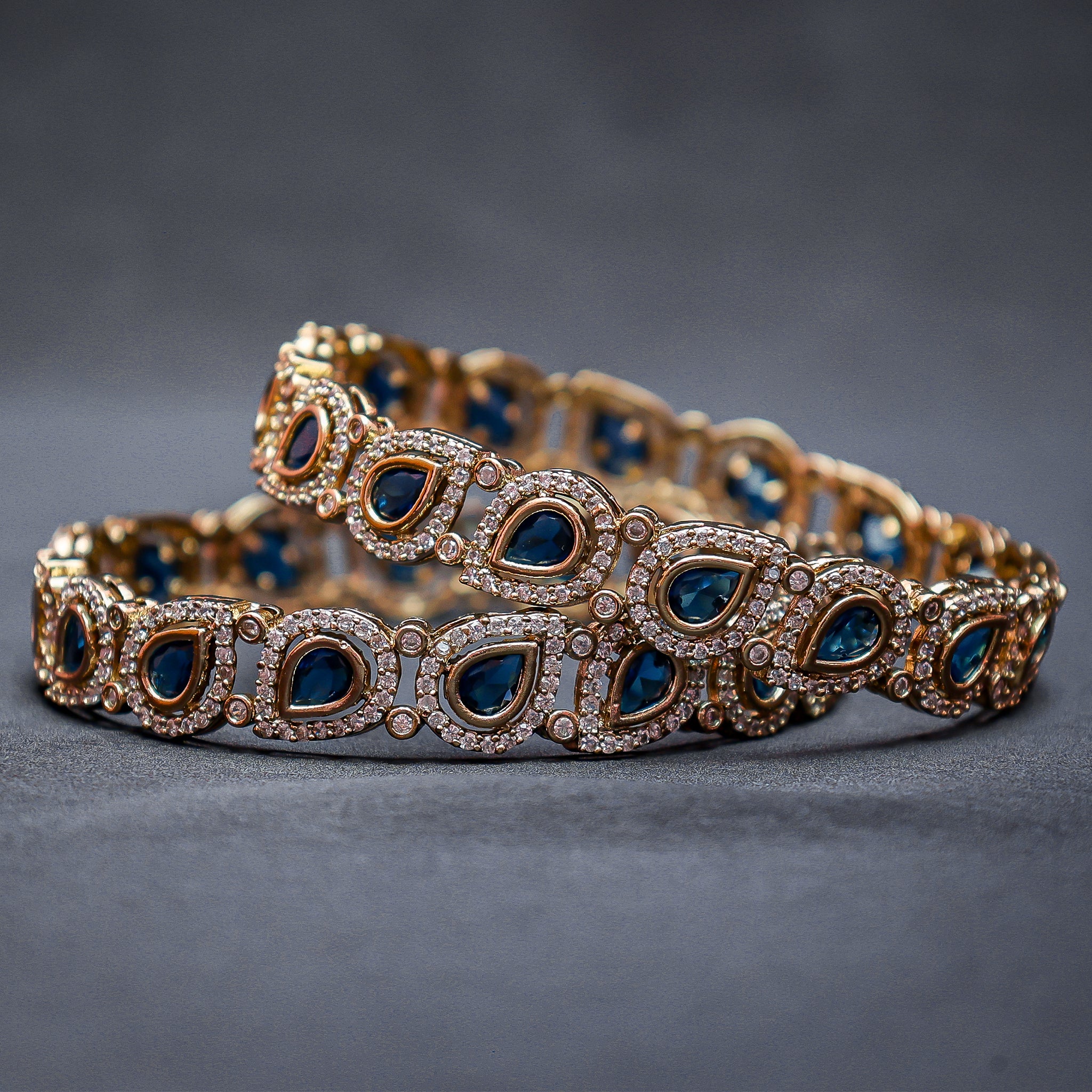 Nilmani Stone Kangan (Blue Gemstone Bangles)