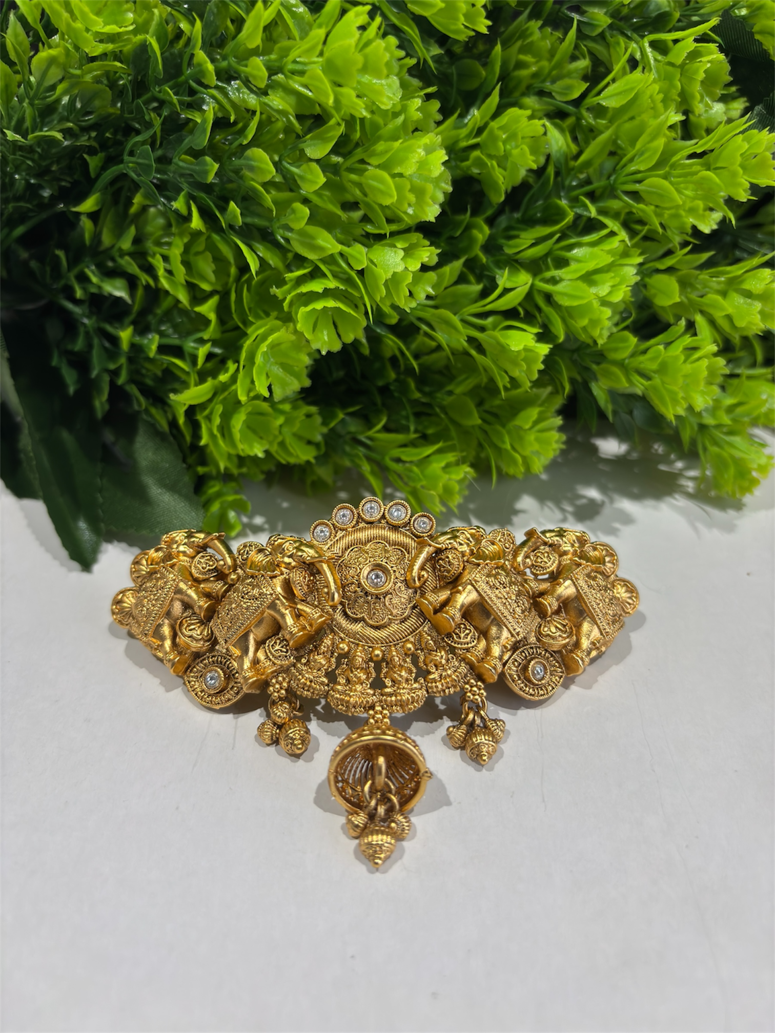 Antique Gold Elephant Motif Hair Clip