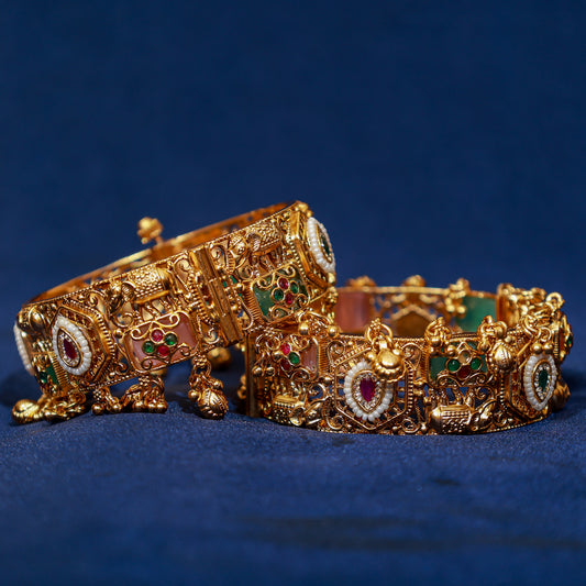 Gaja Heritage Antique Kada