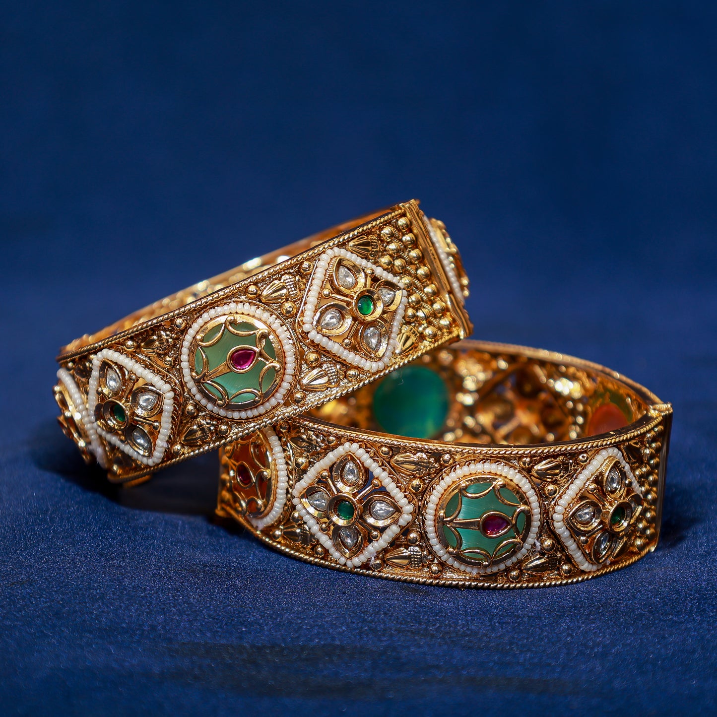 Vintage Jadau Floral Motif Kada