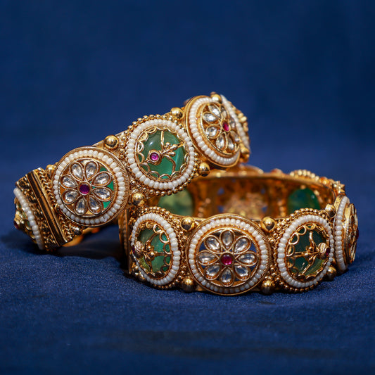 Royal Kundan and Emerald Heritage Kada