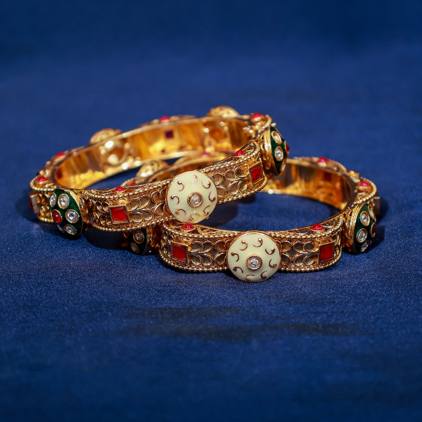 Antique Kundan Cream and Ruby Kada