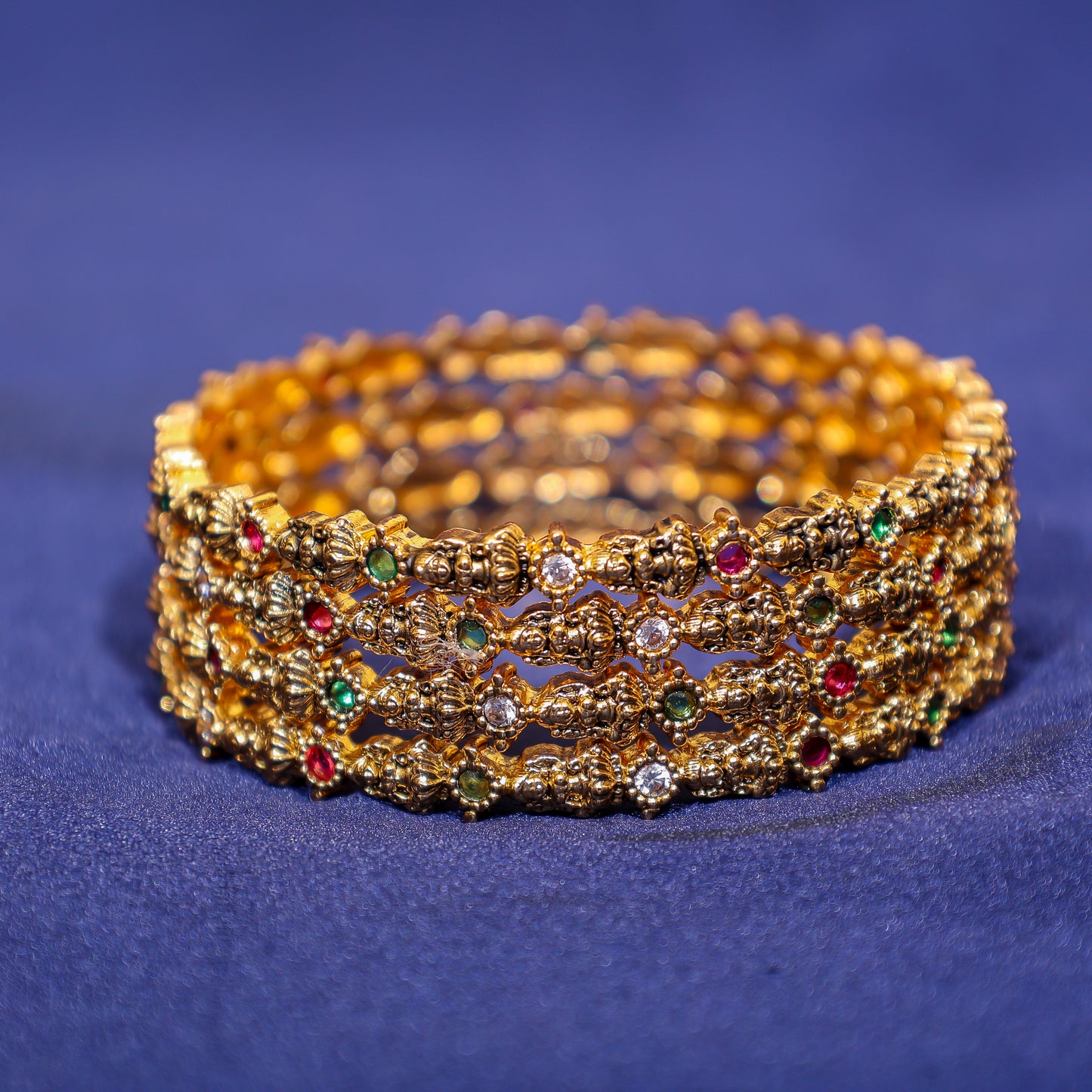 Antique Kemp Stone Slim Bangles