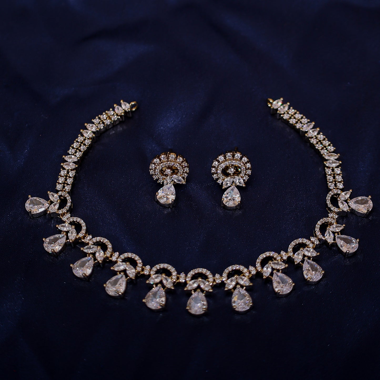 Victorian Short Necklace