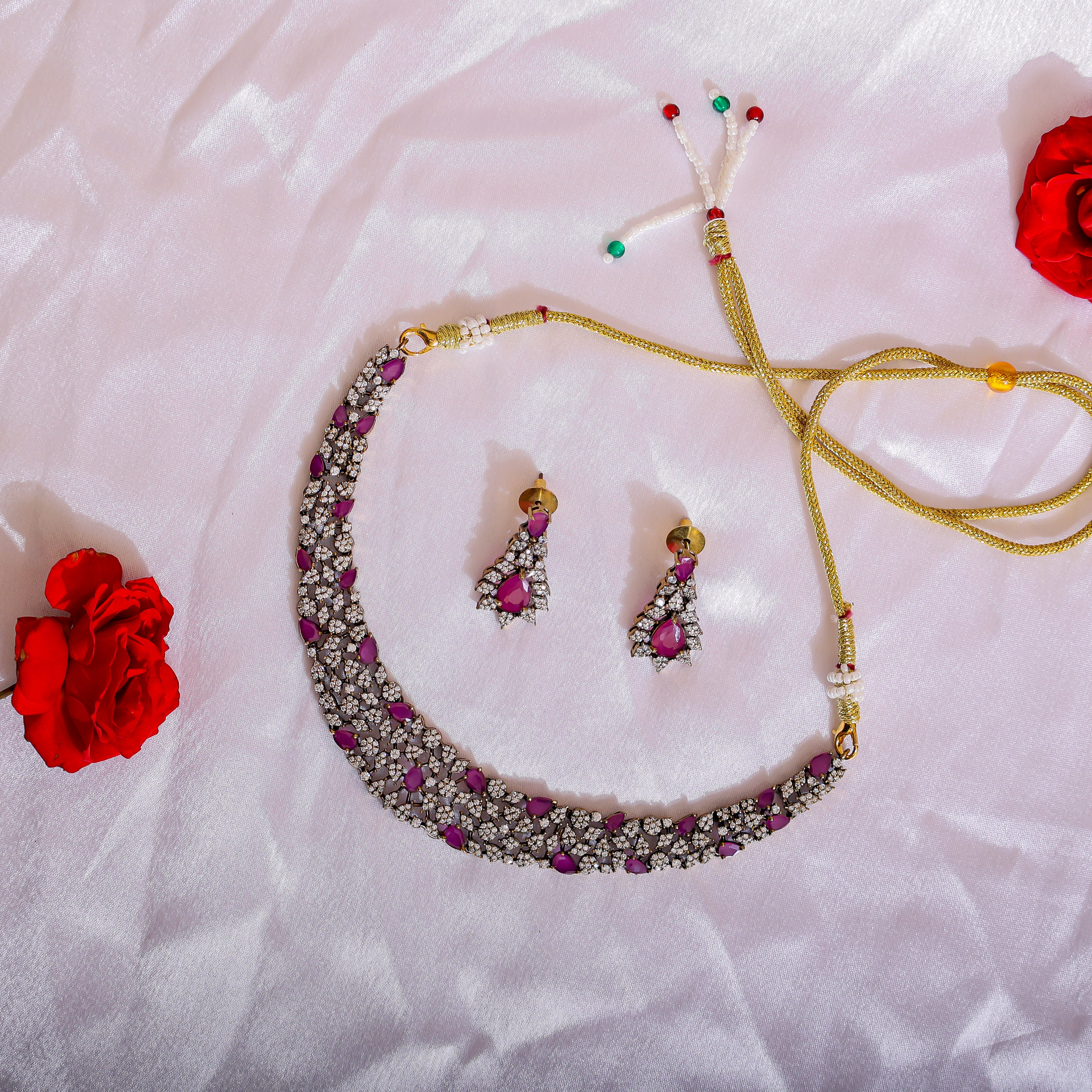Ishani Royal Galabandh