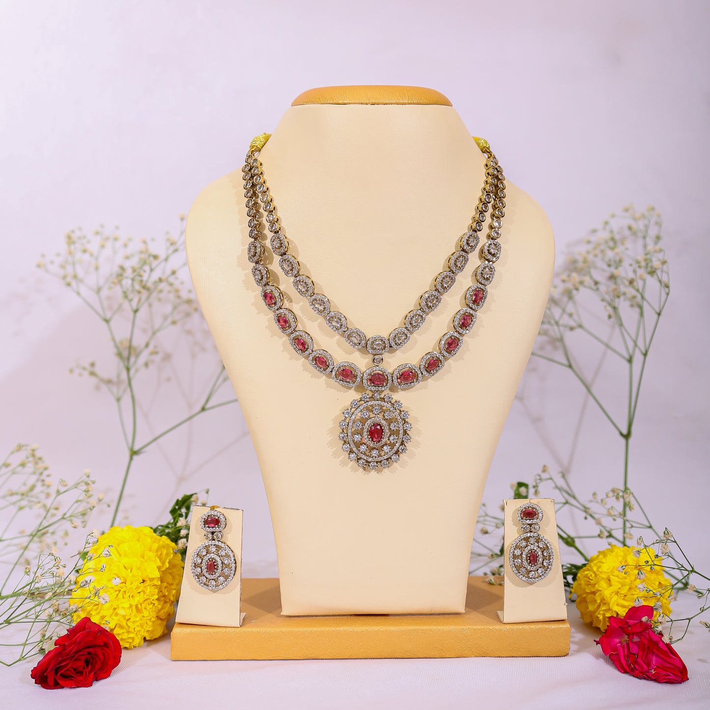 Aparajita Kundan Set
