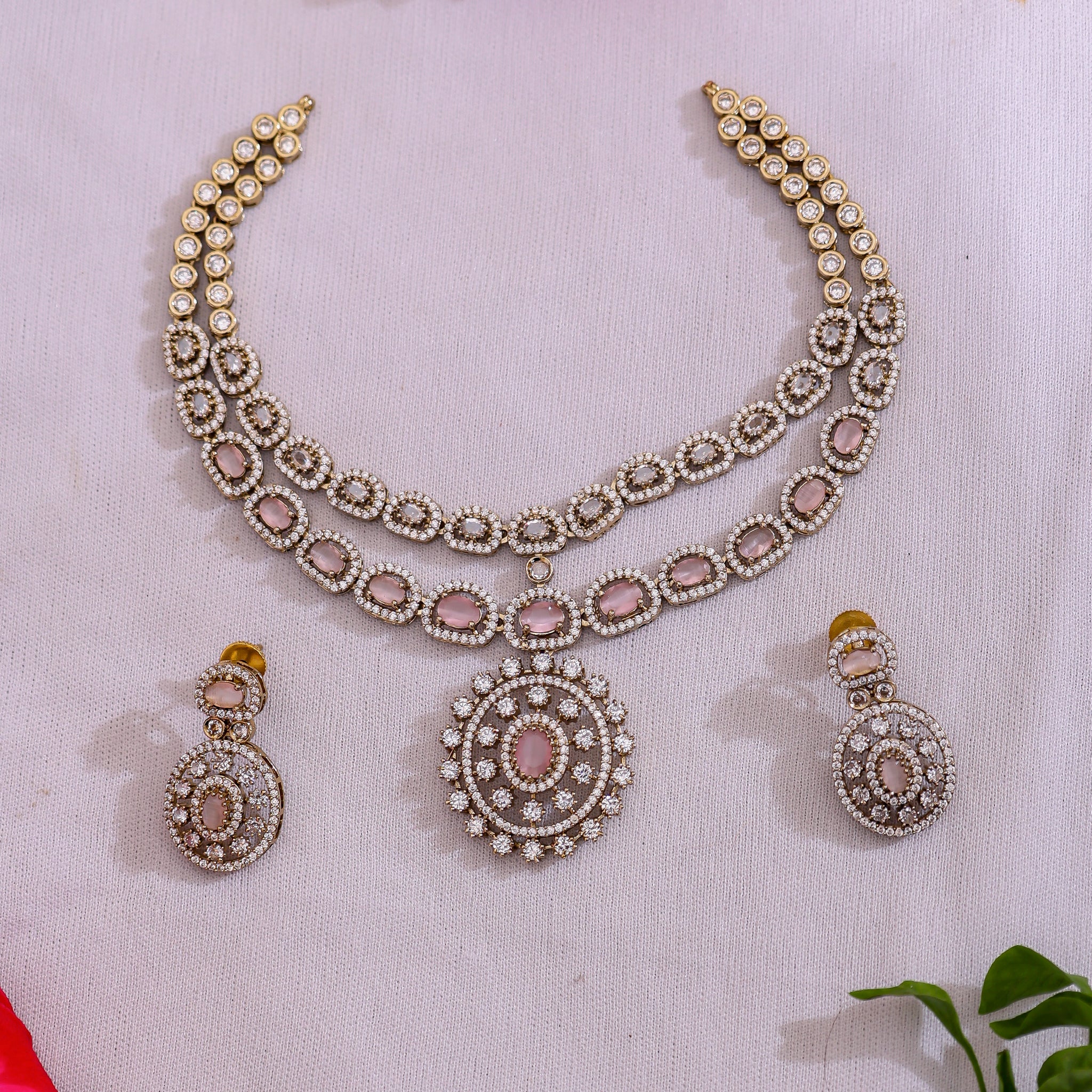 Rajwada Blush Diamond Necklace Set