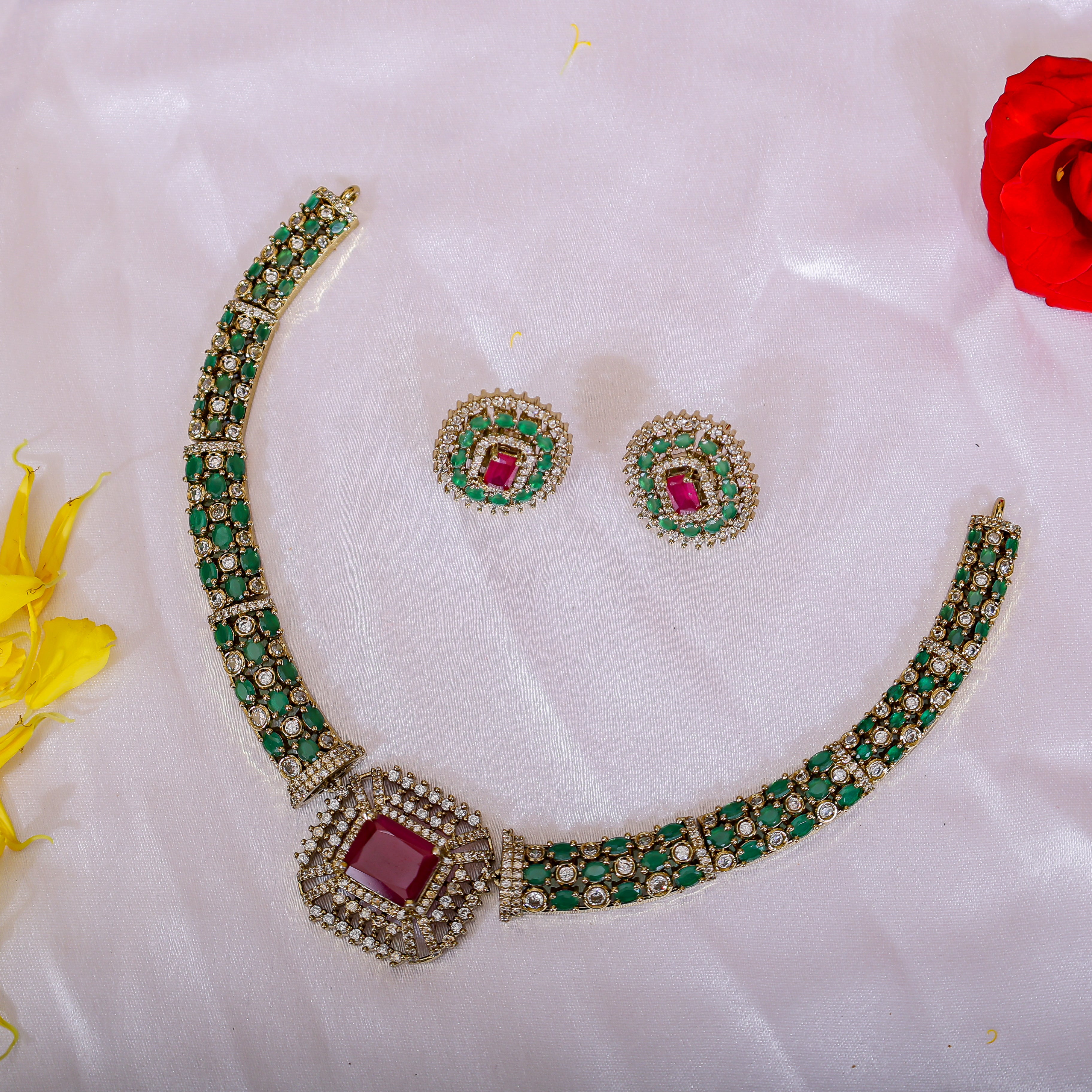 Mayura Green Choker