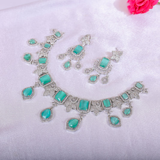 Mint Majesty Choker Set