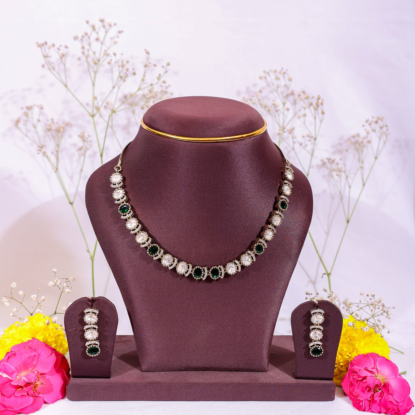 The Classic Green & Polki Style Necklace Set