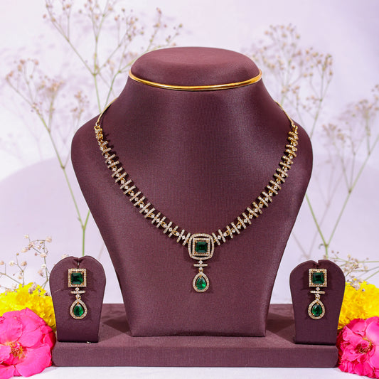 The Royal Green Square-Cut Stone & AD Set