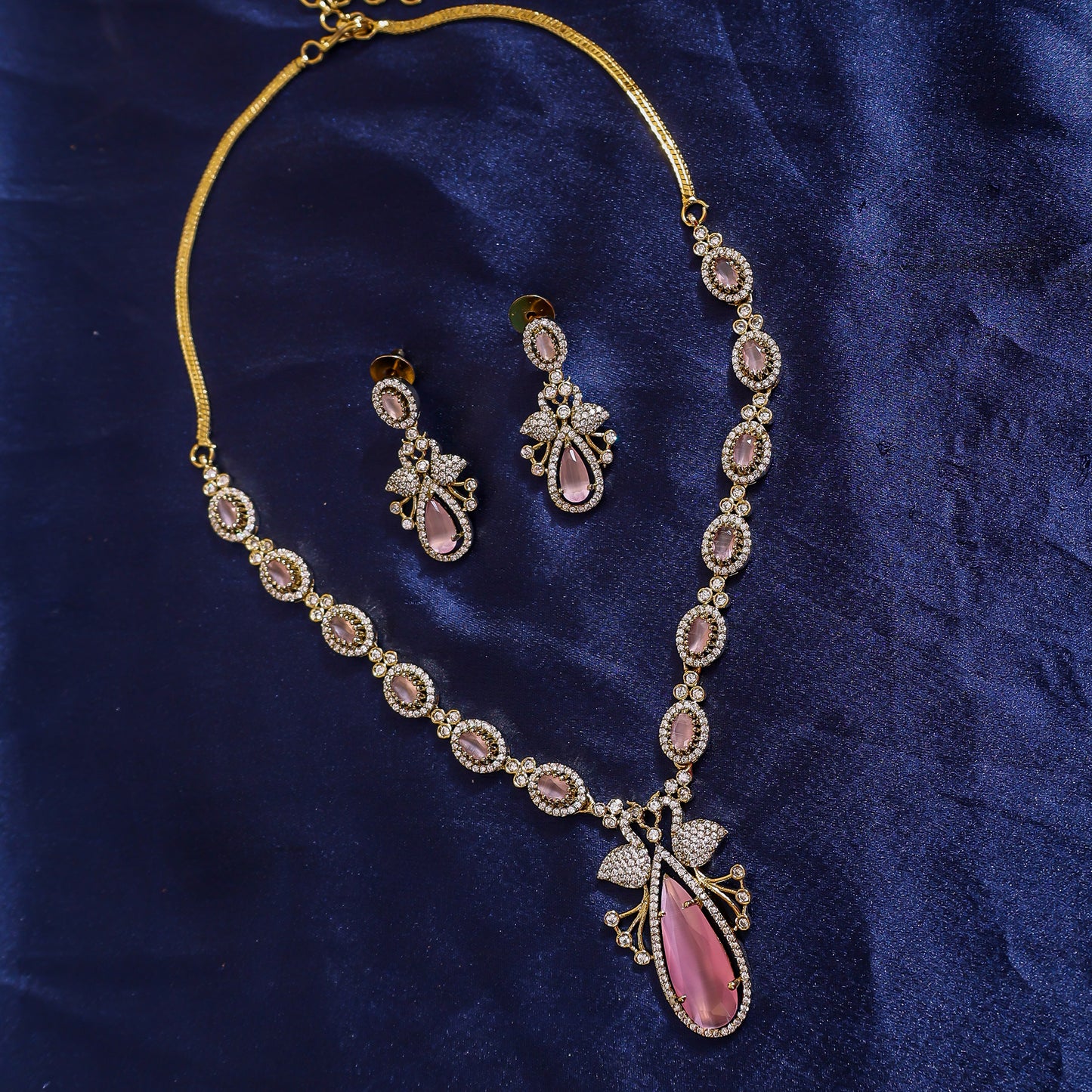 Blush Pink & Gold Floral Motif Jewelry Set