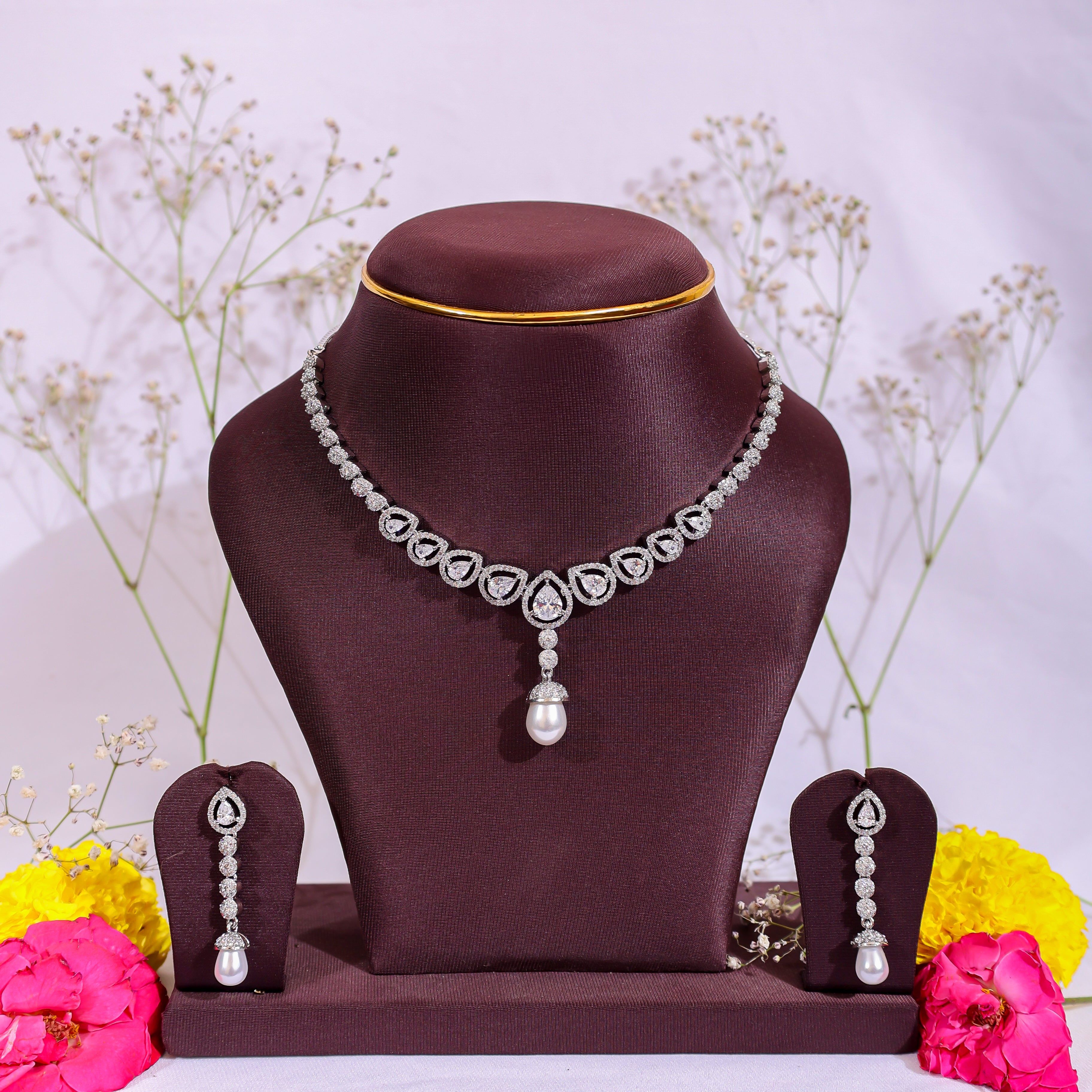 Seraphina Silver & Pearl Suite