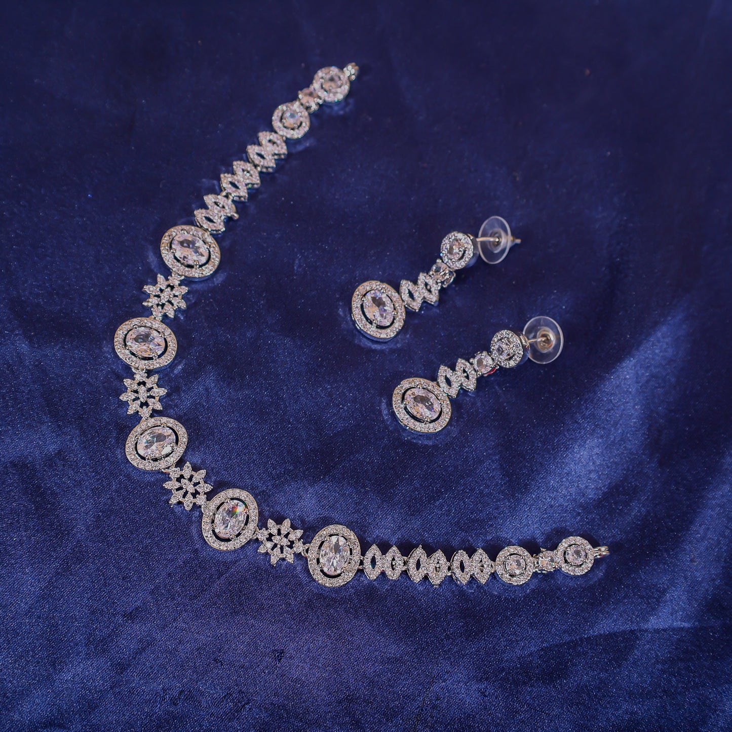 The Empress Oval Collection