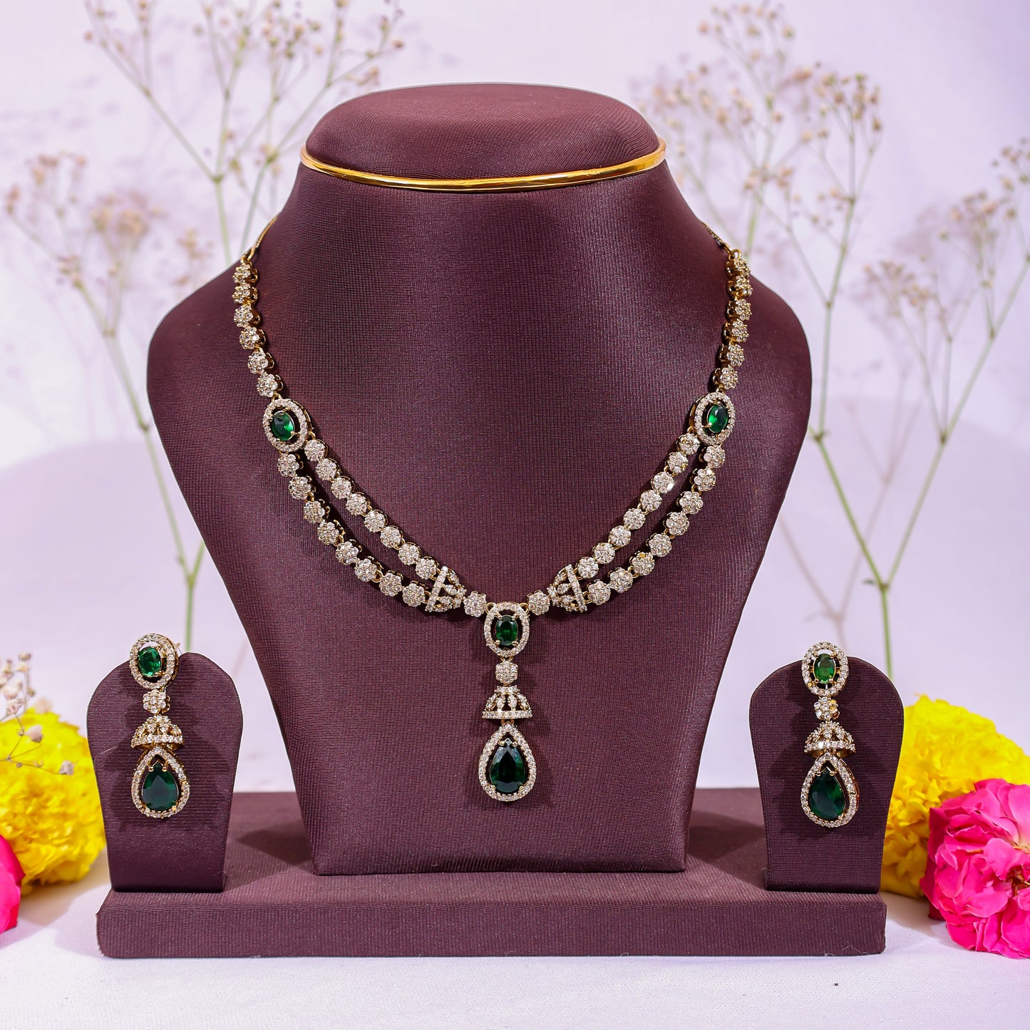 Emerald Royale Double-Strand Set