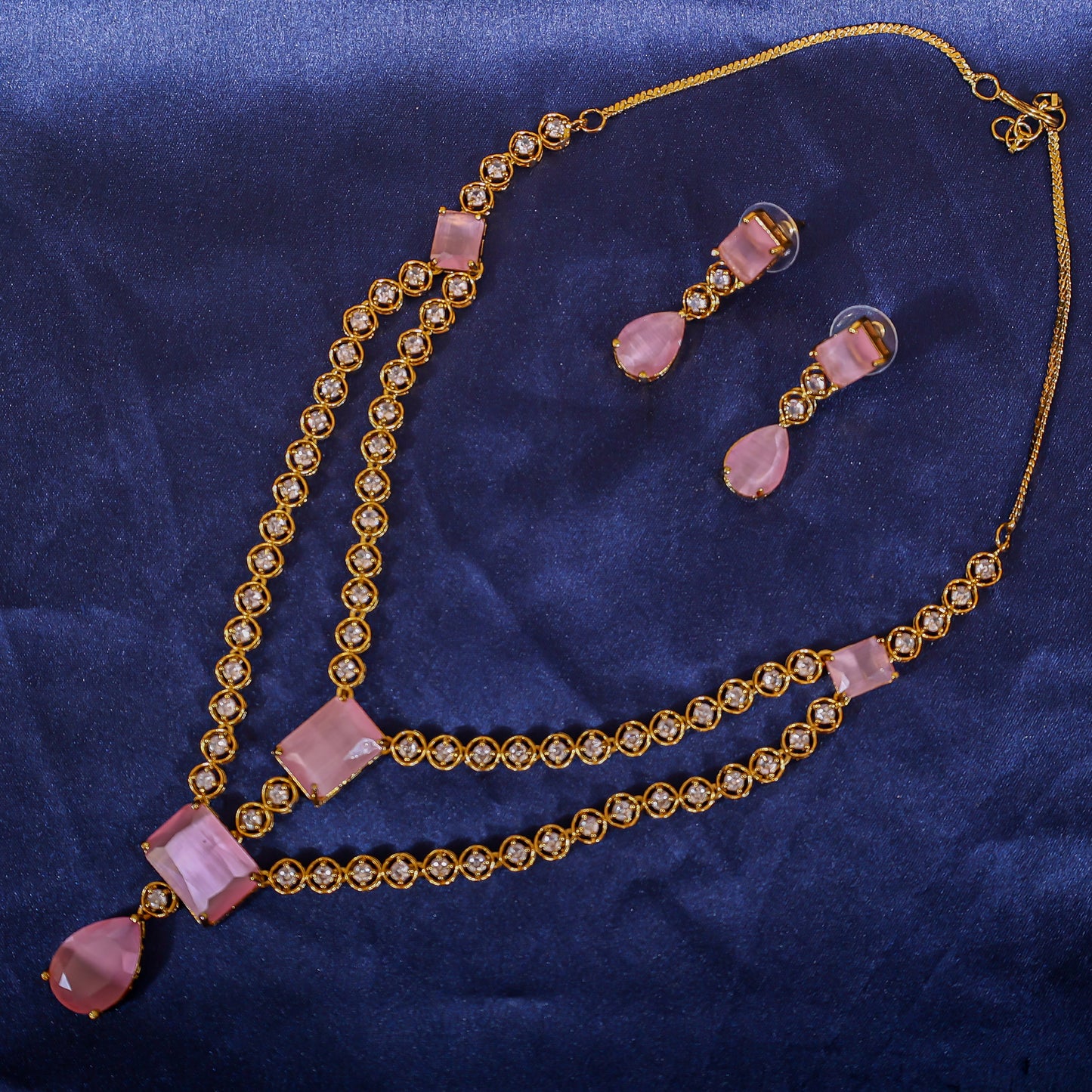 The Roseate Royale Set