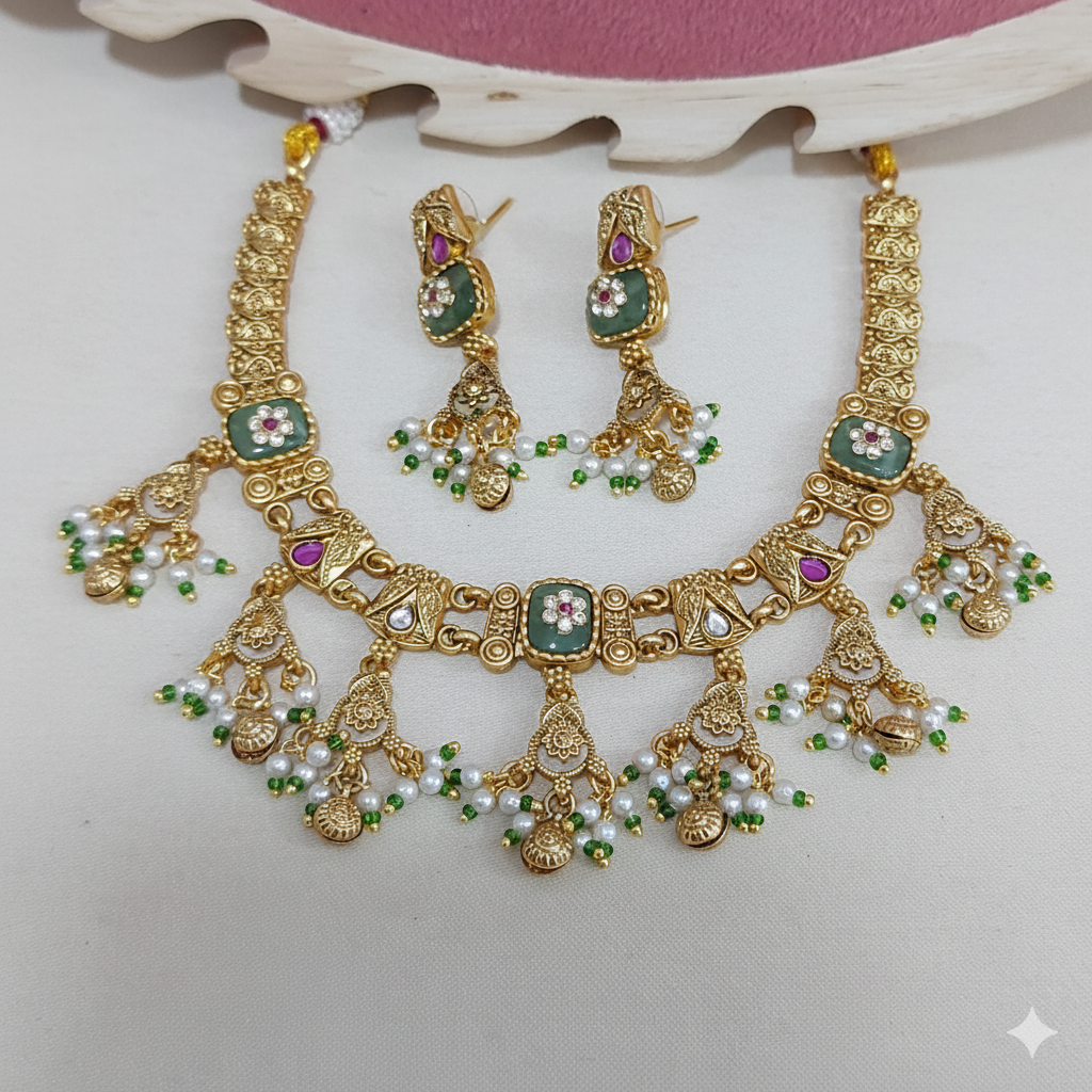 Vedic Green Antique Necklace Duo