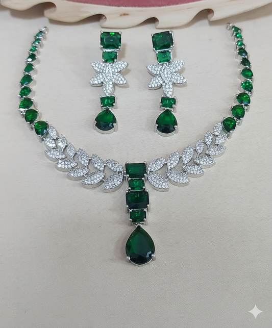 Emerald Flora Statement Set