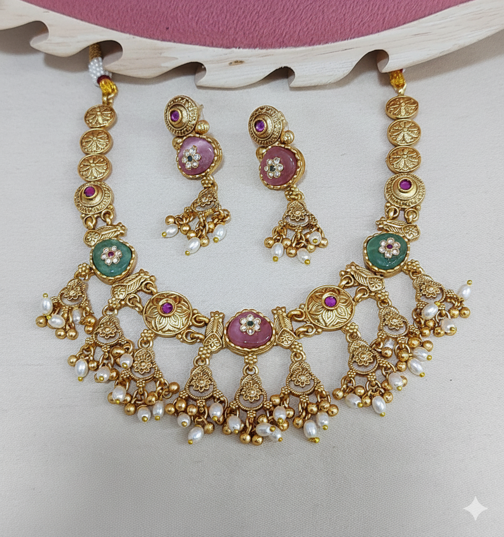 The Gulabi Virasat Choker
