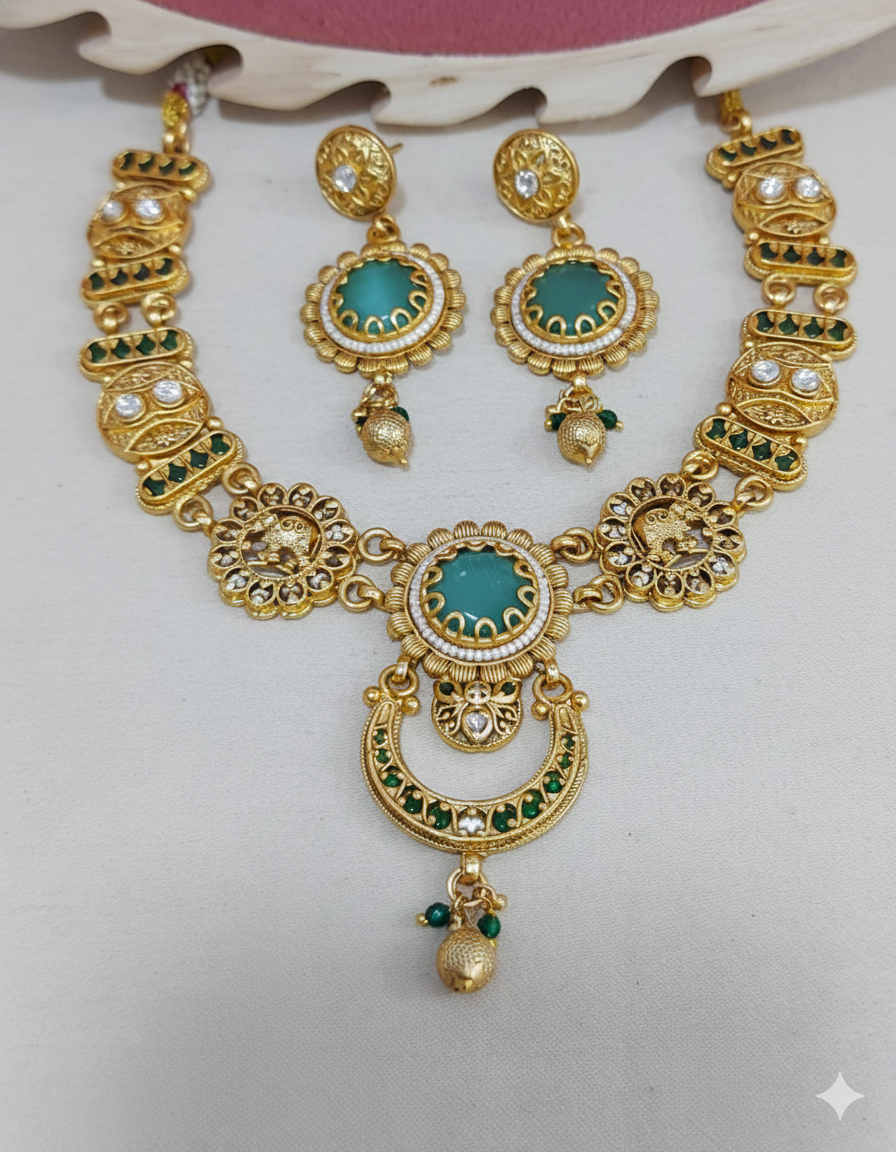 The Emerald Chandbali Heirloom