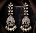 The Inaya Pearl Shimmer