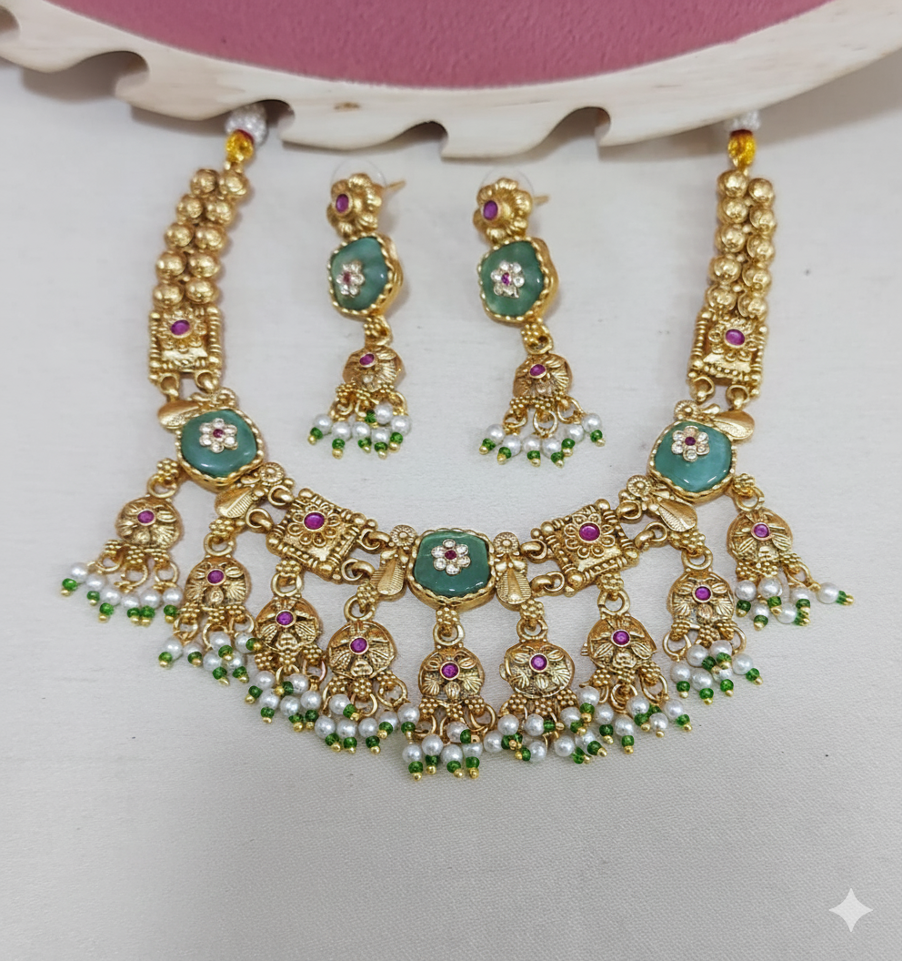 The Emerald Bloom Choker Set