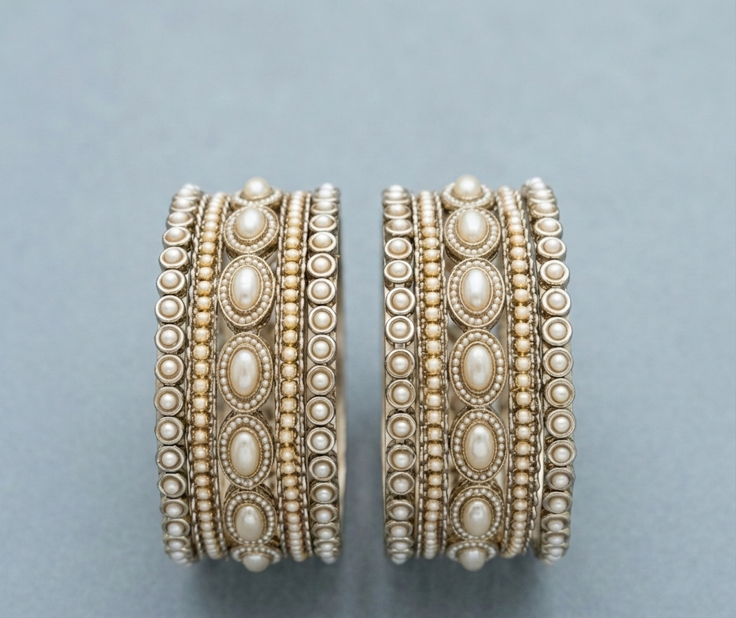 Pearl Oval Stack Bangles