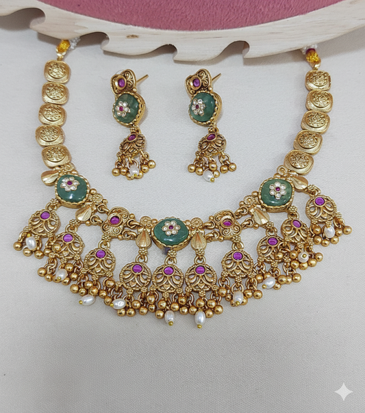 The Emerald Matinee Set