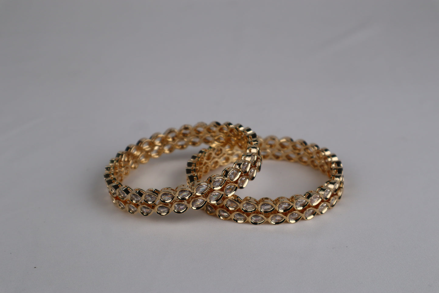 Ethereal Dewdrop Polki Bangles