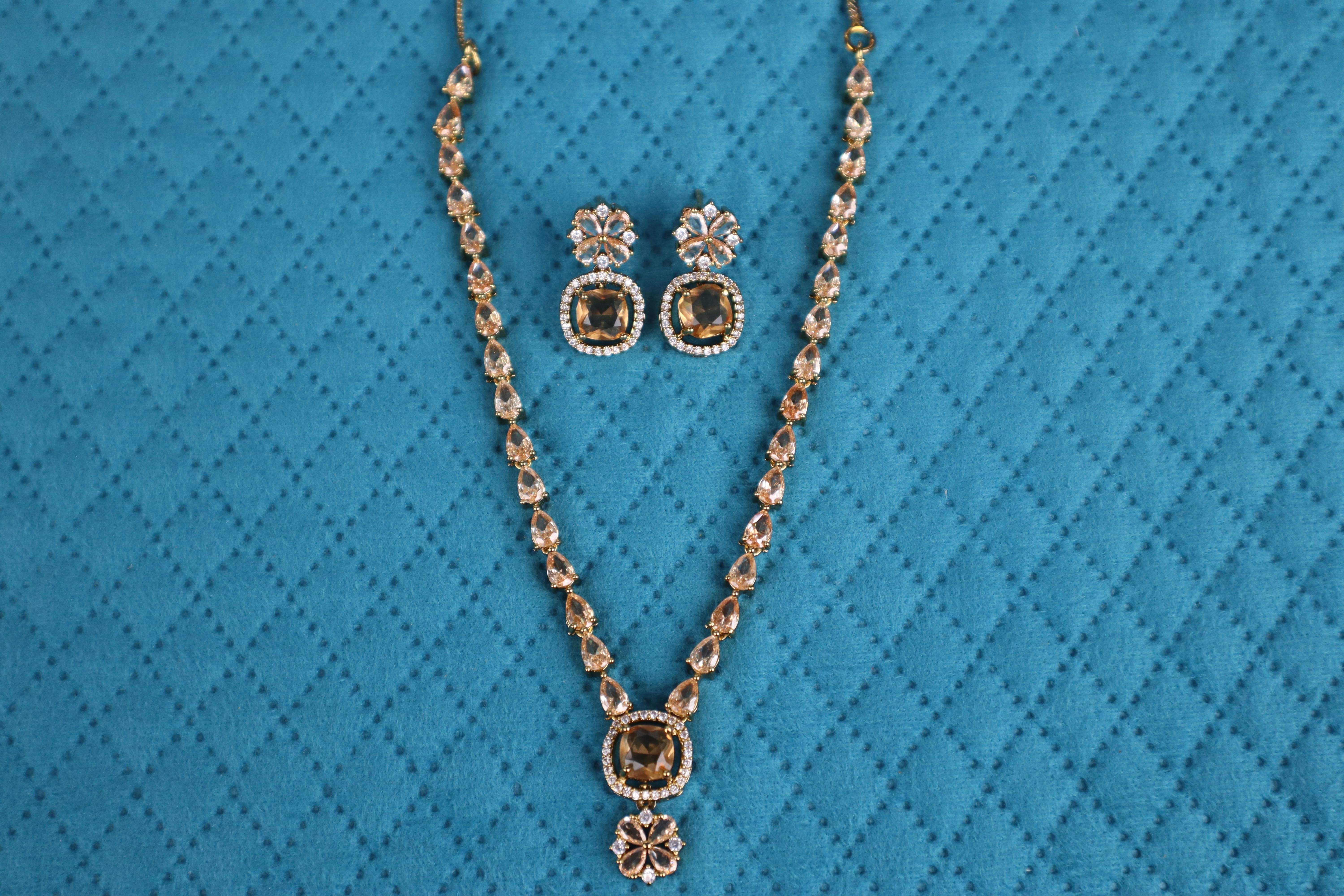 Amber Glow Minimal Floral Drop Set