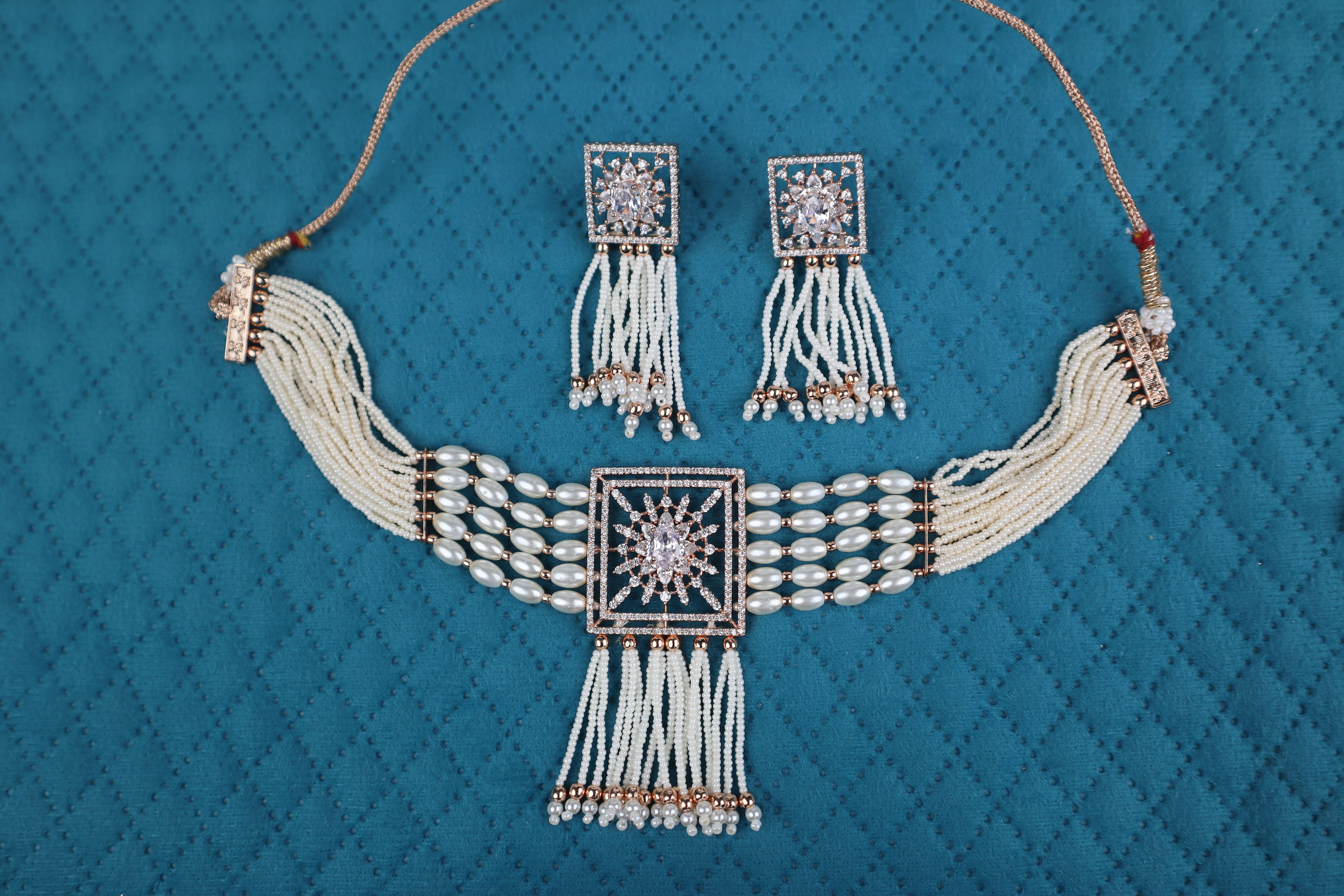 Regal Pearl Choker Necklace Set