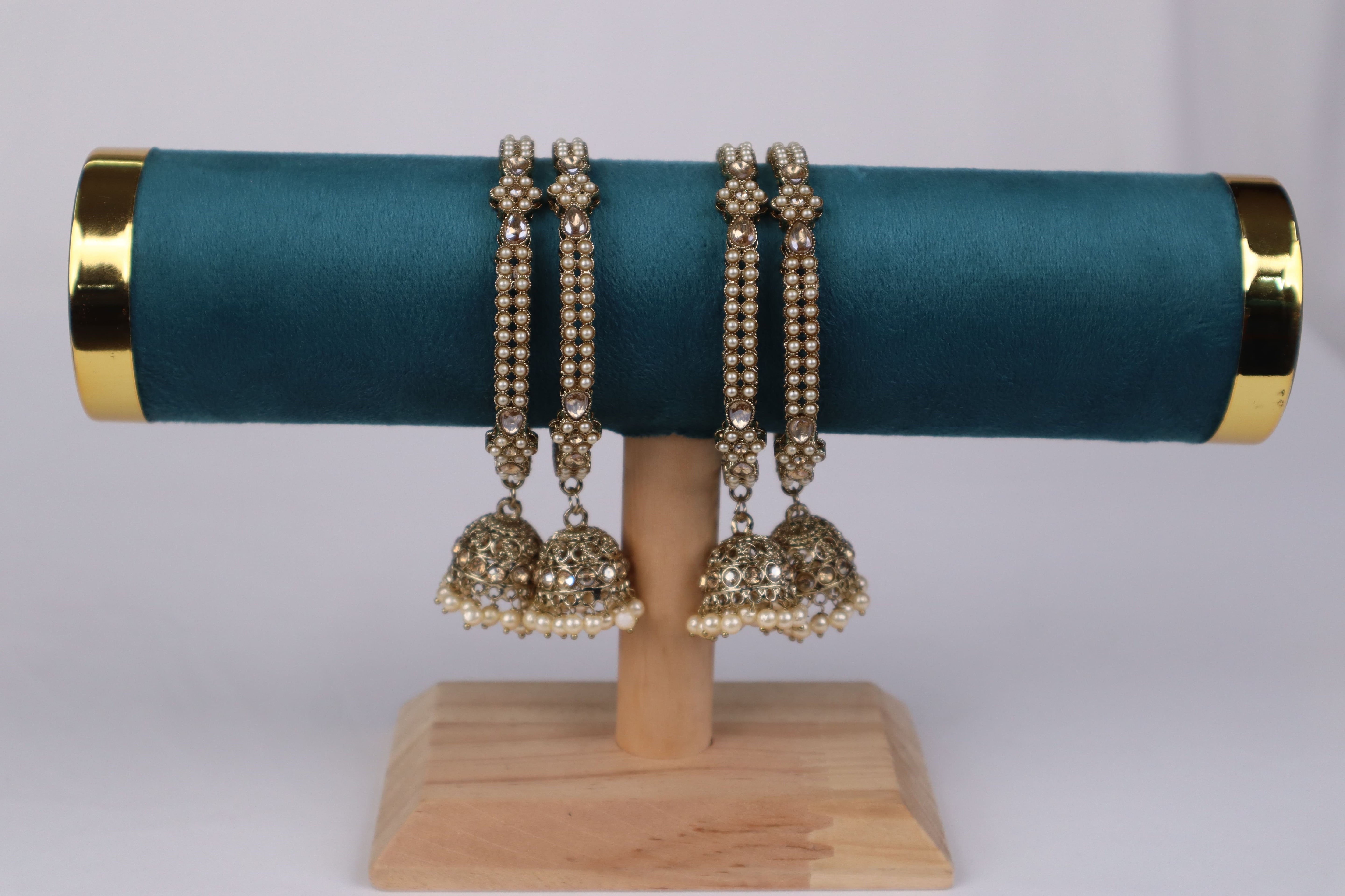 The Kundan Multi-Strand Stack