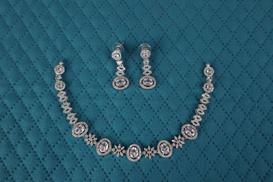 The Empress Oval Collection