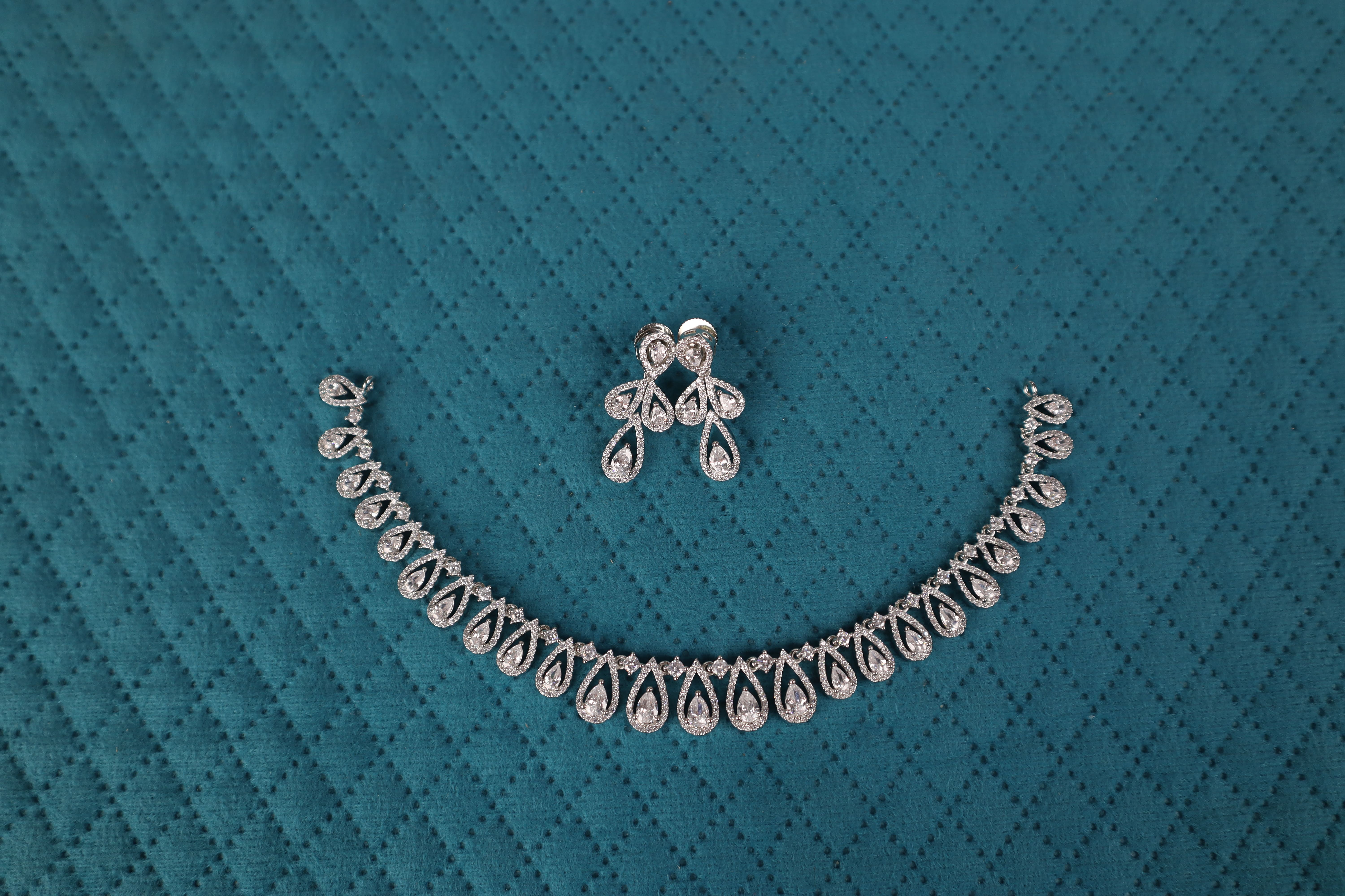 The Azure Mist Choker & Earrings