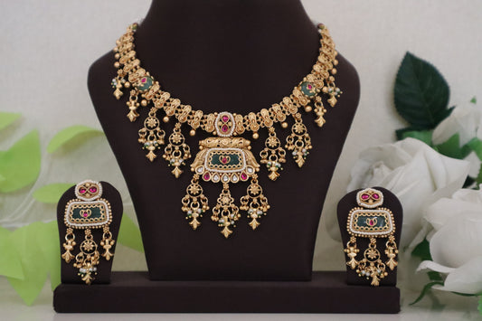 Emerald Heritage Antique Set