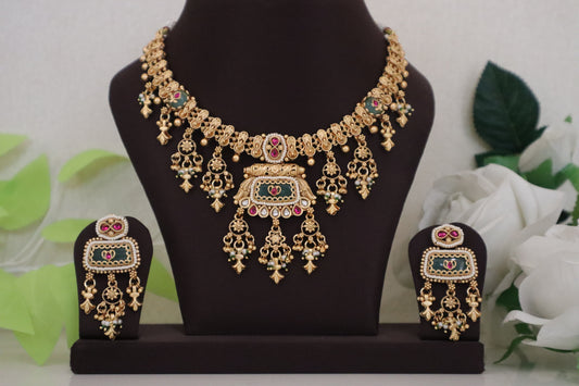 Emerald Heritage Antique Set