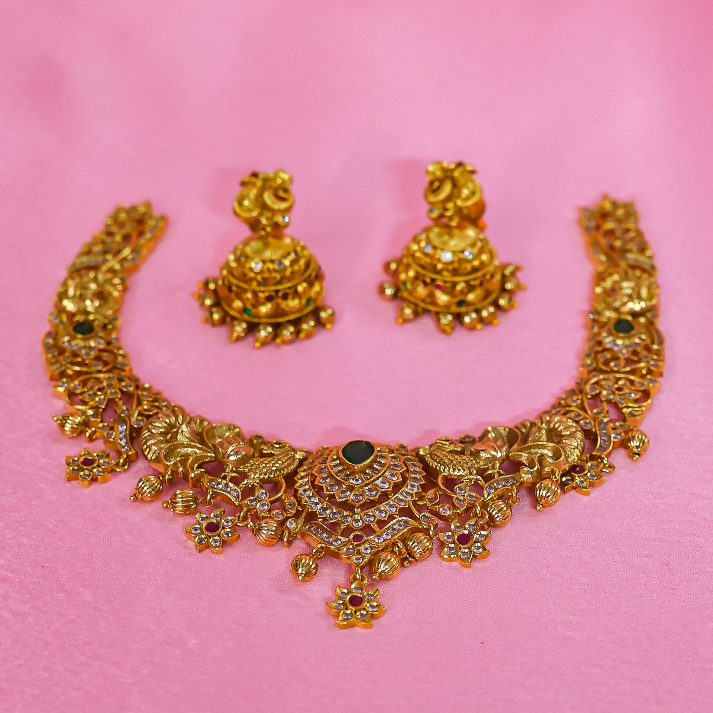The Mayura Emerald Guttapusalu Set