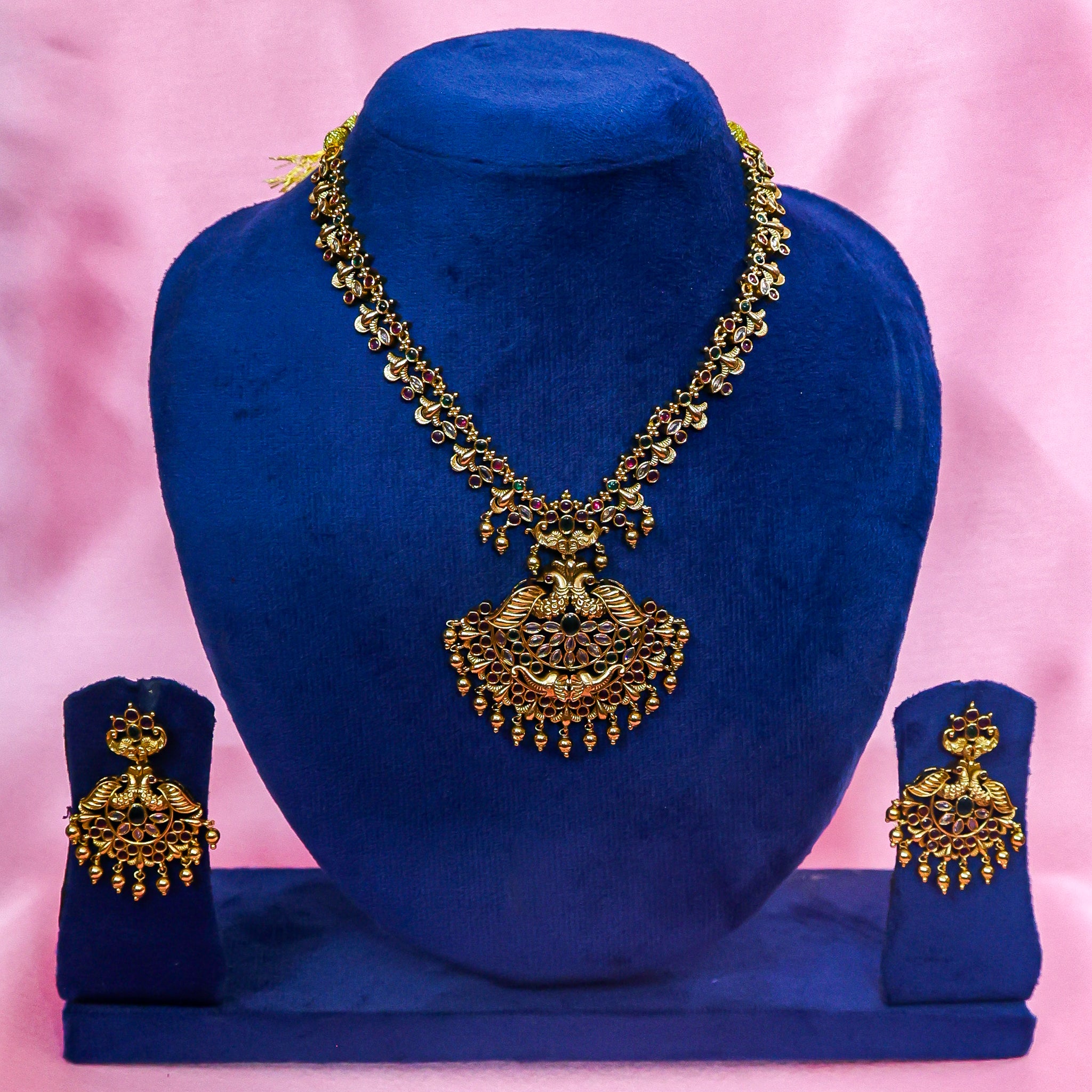 Royal Peacock Splendor