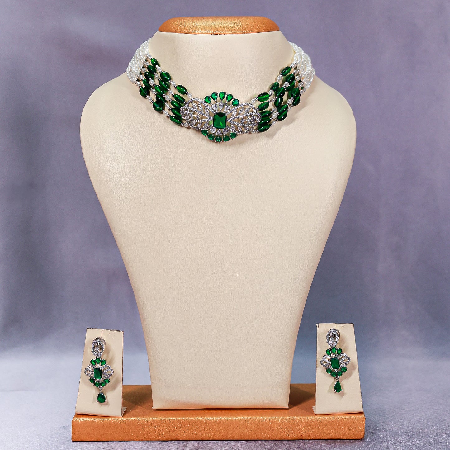 Regal Emerald Green & Pearl Choker Necklace Set