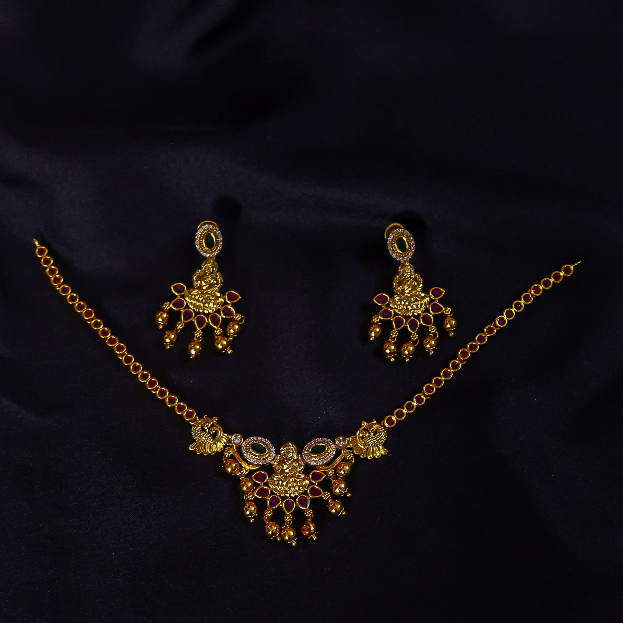 The Vaibhav Lakshmi Antique Set