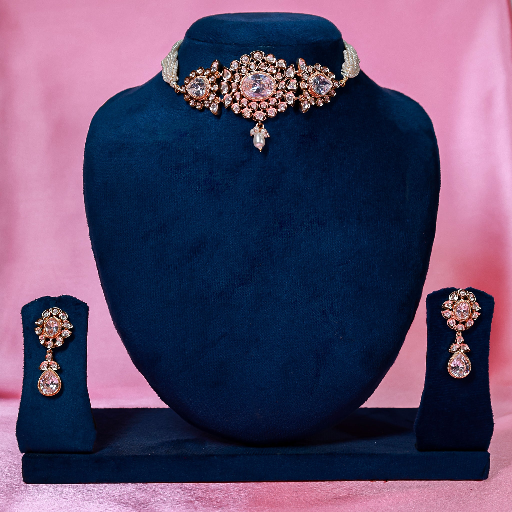 The Regal Oval Polki Choker Set