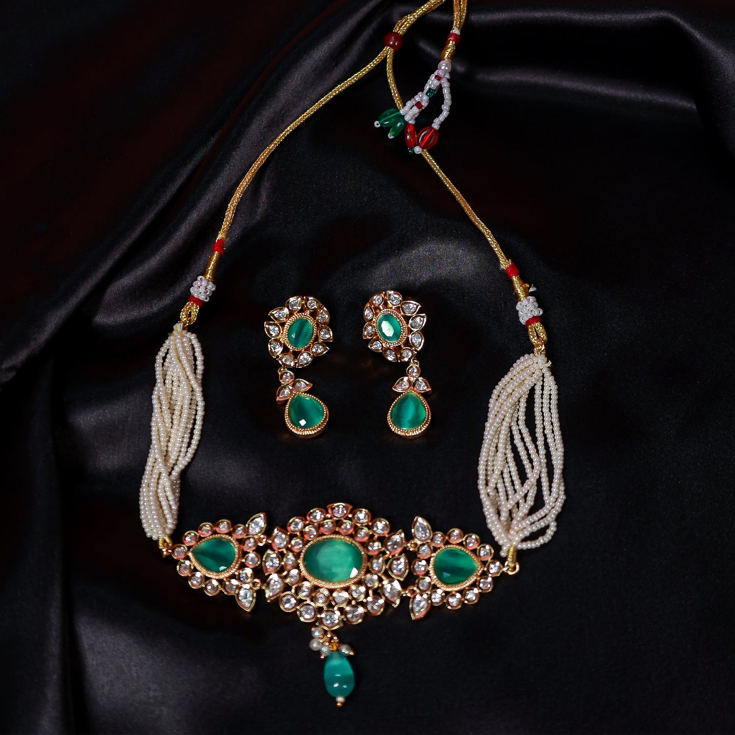 The Emerald Oval Polki Choker Set