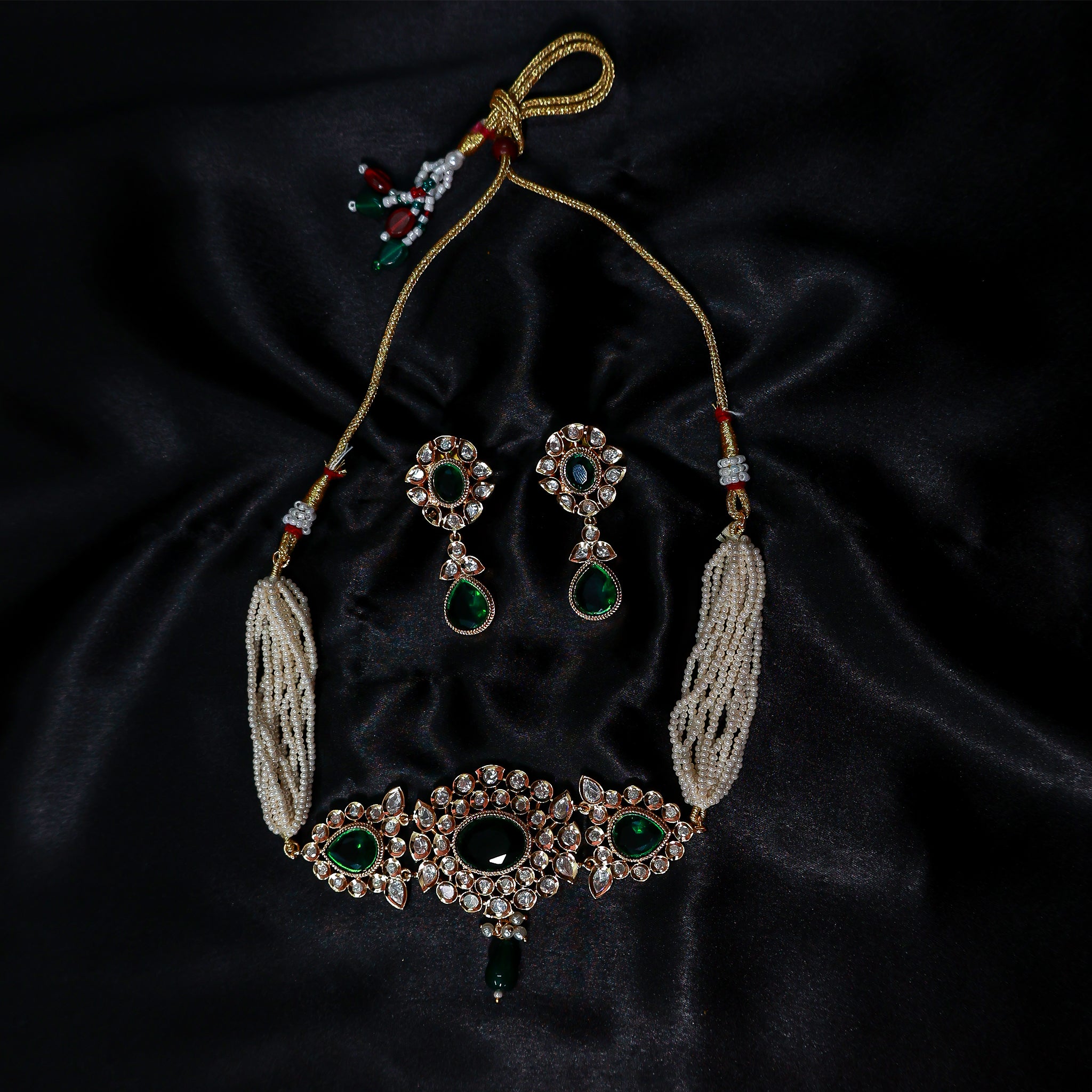 The Emerald Oval Polki Choker Set